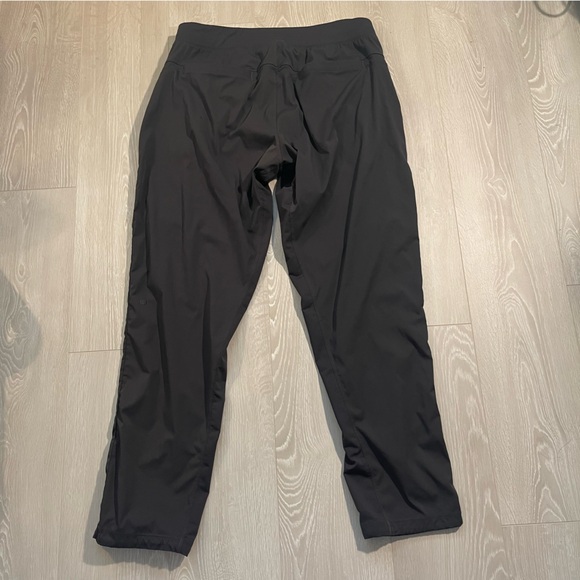 lululemon athletica Men's Dark Gray Joggers - Picture 8 of 12